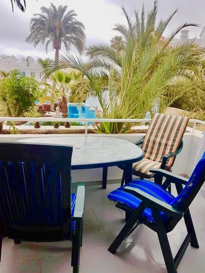 Amazing Beachfront, Pool And Terrace Costa Adeje